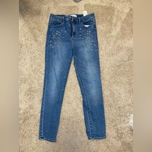 A&F embroidered skinny ankle jeans